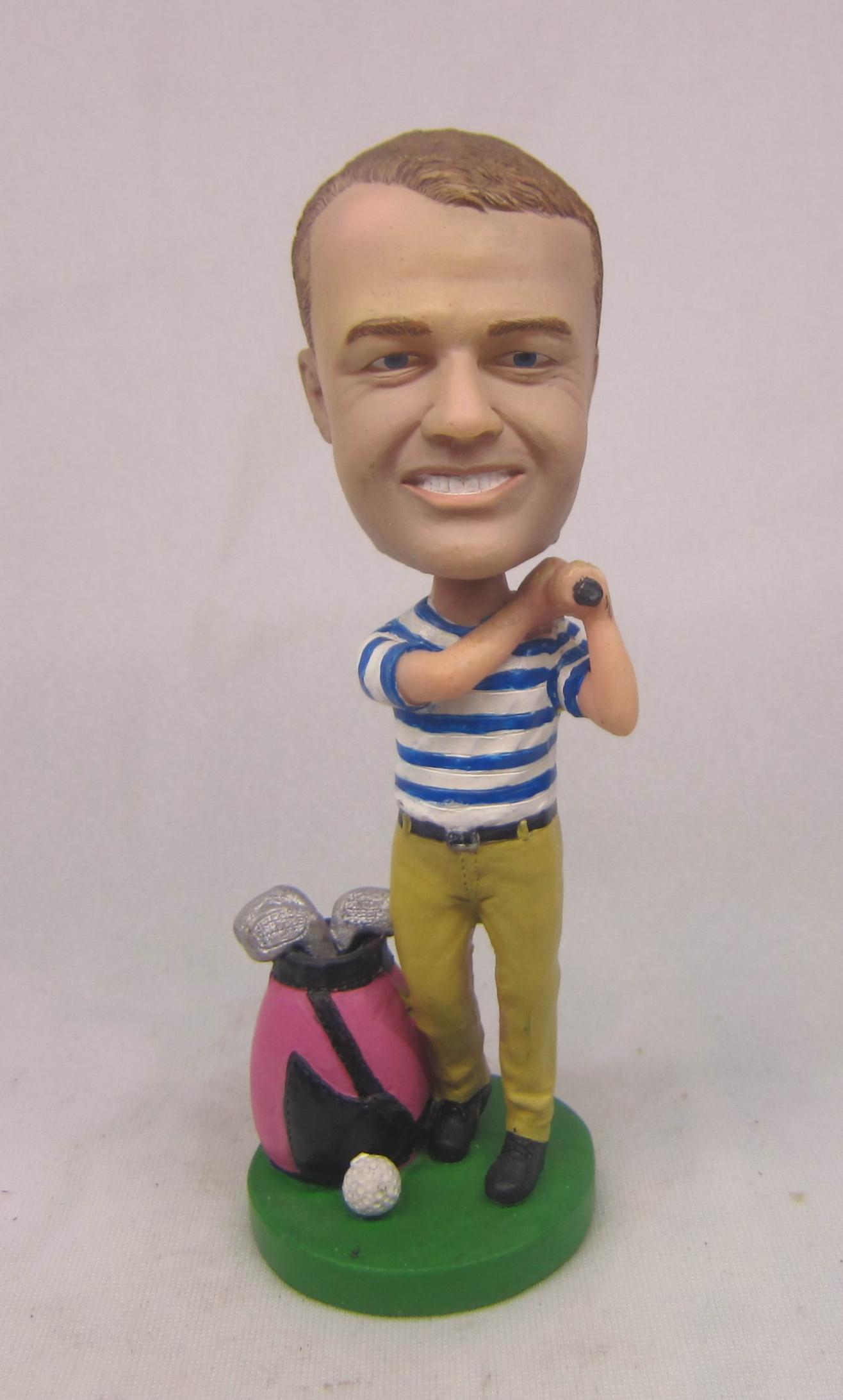  Custom bobbleheads are easily one of the most personalized figurines available in the market today. It embodies all the elements of the perfect gift for friends, loved ones or even yourself.