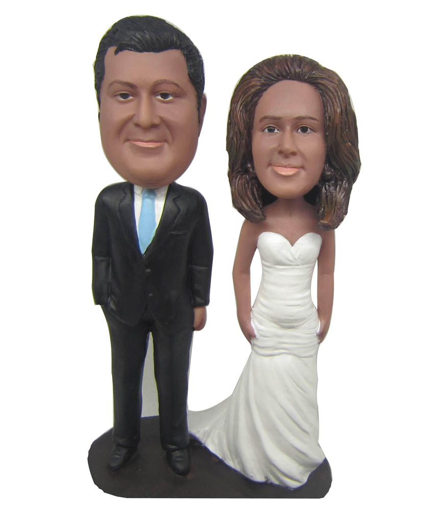 Bride and Groom Cake Topper bobblehead Doll