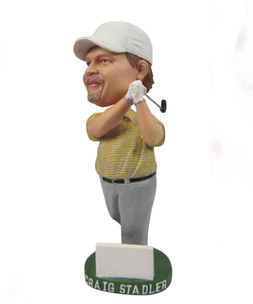 golfer bobblehead with yellow T-shirt G036