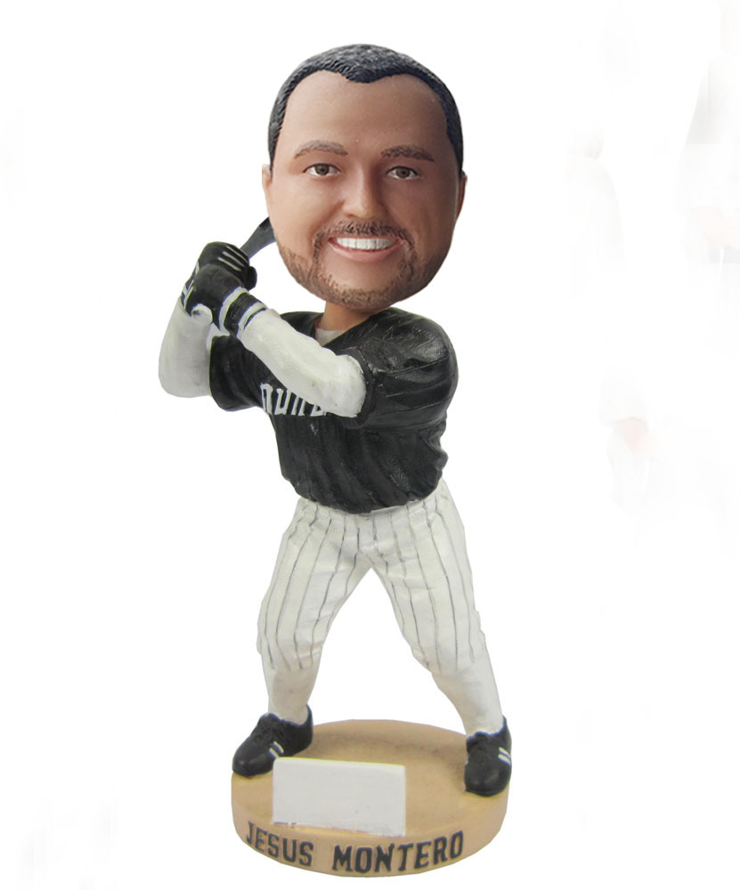 Swinging baseball bat bobble heads S401