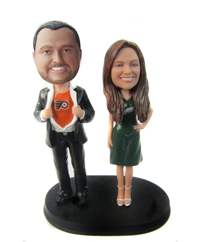 The touch sense of custom bobblehead doll is good