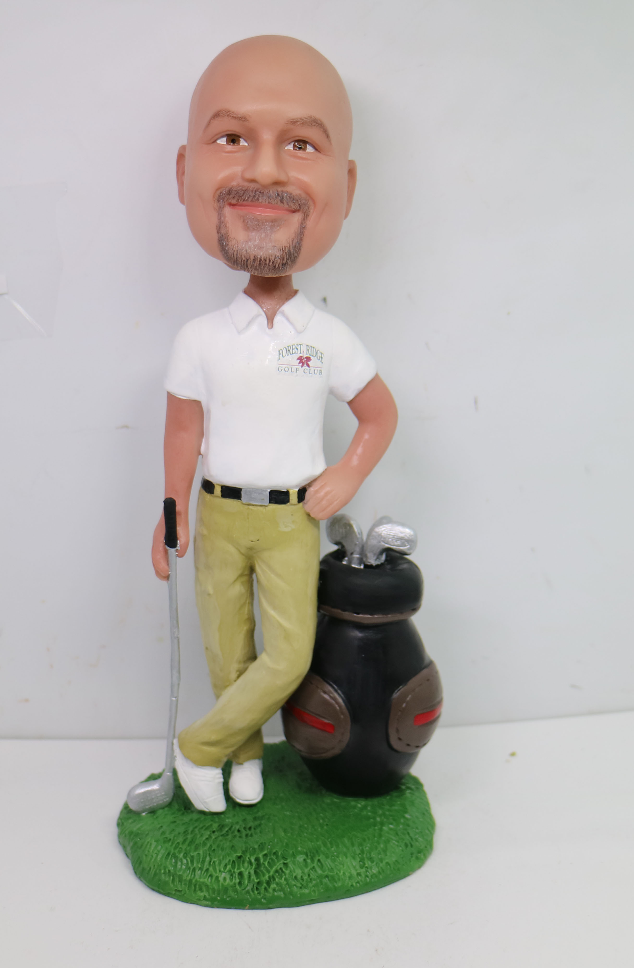 There's a latest Christmas gift idea this year on the Internet that is creating a stir. It is customized bobblehead dolls.