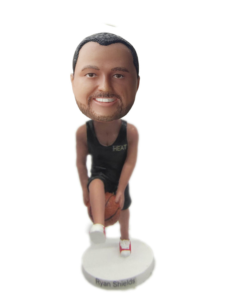 Make basketball bobble head S639