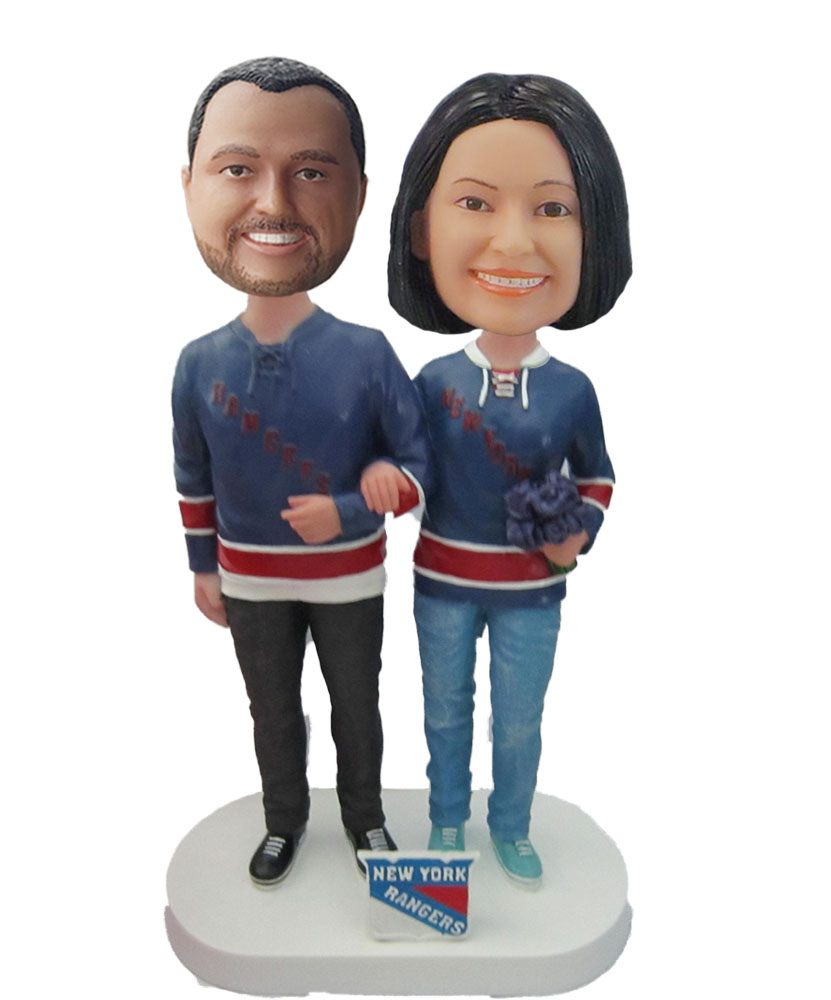 Custom Pair Of Husband And Wife Bobble Heads W569