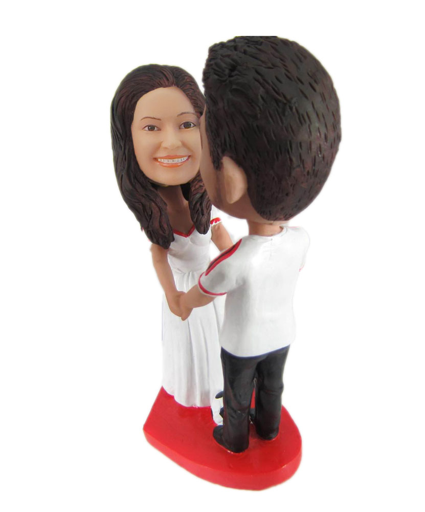 Wedding bobblehead hand in hand W1031